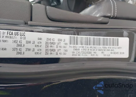 2018 Jeep Grand Cherokee Overland 4X4 z USA, uszkodzony, nr VIN 1C4RJFCG9JC453601